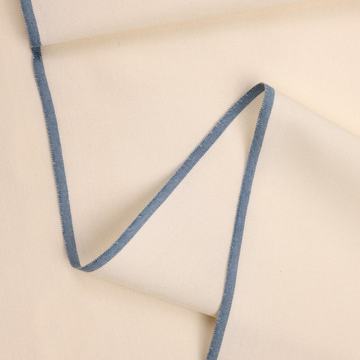 Boski 6 Pound Blue Selvage Unstitched Fabric – Off White